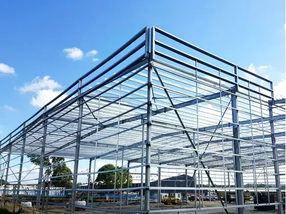 倉庫用の実用的で美しいプレハブメタルスチール製の建物